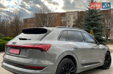 Позашляховик / Кросовер Audi e-tron 2019 в Луцьку