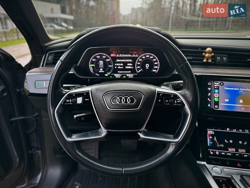Позашляховик / Кросовер Audi e-tron 2019 в Житомирі