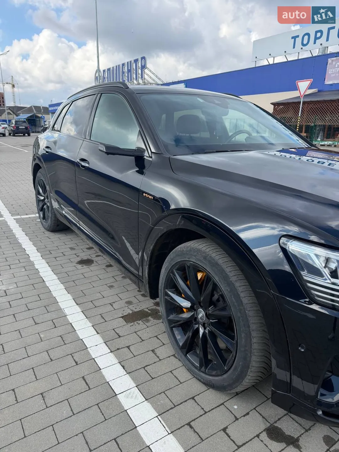 2020 Audi e-tron - мініатюра 4