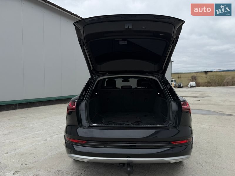 Внедорожник / Кроссовер Audi e-tron 2020 в Виннице