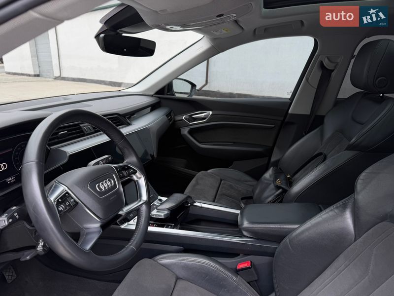 Внедорожник / Кроссовер Audi e-tron 2020 в Виннице