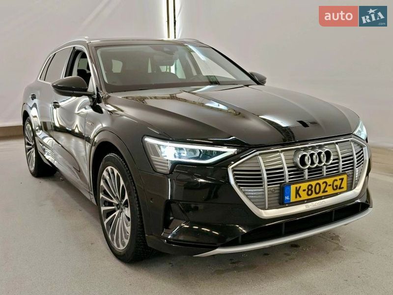 Внедорожник / Кроссовер Audi e-tron 2020 в Львове фото 11 Внедорожник / Кроссовер Audi e-tron 2020 в Львове