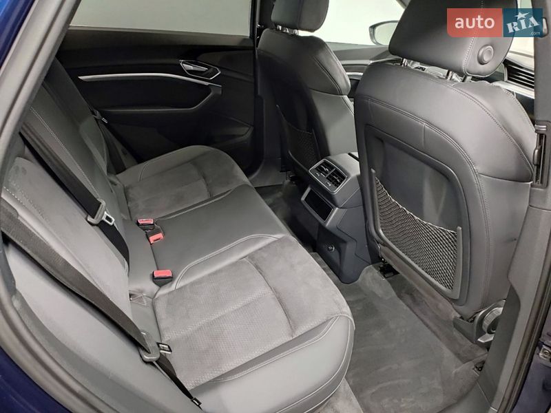 Позашляховик / Кросовер Audi e-tron 2022 в Самборі фото 32 Позашляховик / Кросовер Audi e-tron 2022 в Самборі
