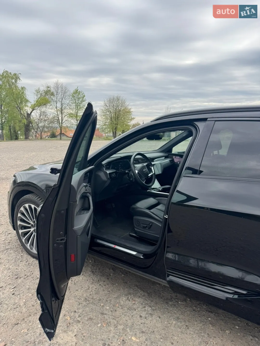 2020 Audi e-tron - мініатюра 11