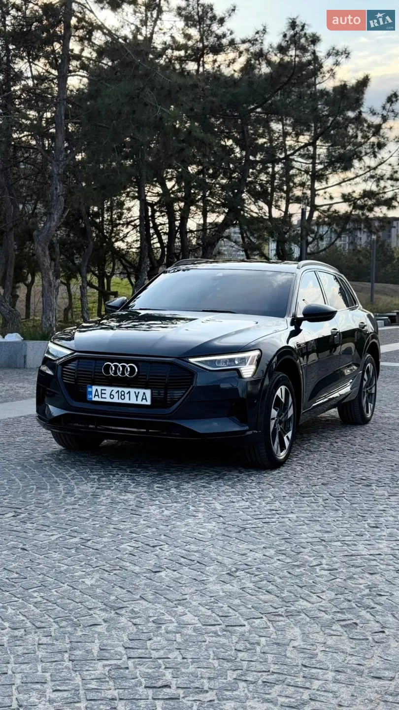 2022 Audi e-tron - мініатюра 24