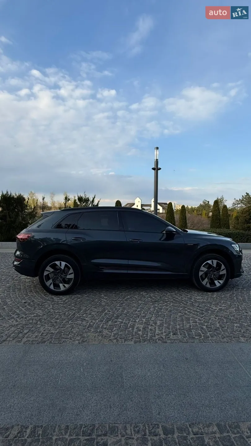 2022 Audi e-tron - мініатюра 36