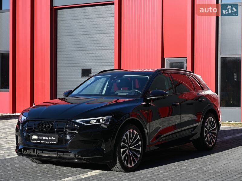 Позашляховик / Кросовер Audi e-tron 2021 в Львові фото 22 Позашляховик / Кросовер Audi e-tron 2021 в Львові