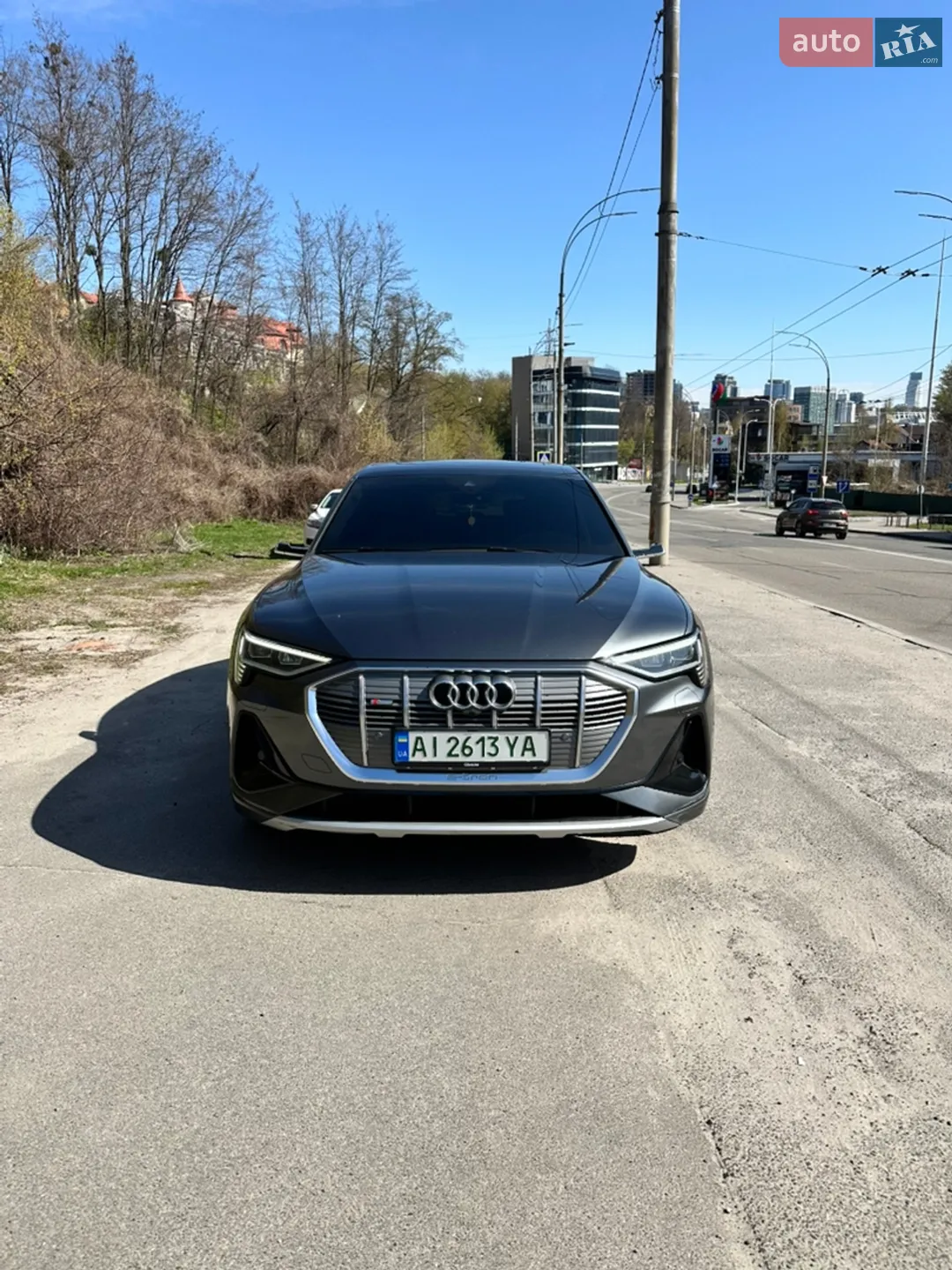 2020 Audi e-tron - мініатюра 2
