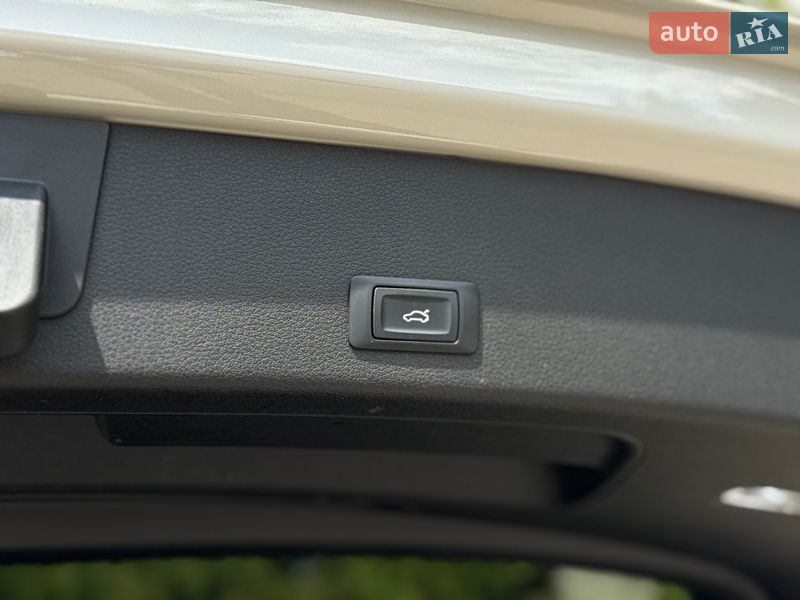 Внедорожник / Кроссовер Audi e-tron 2020 в Тернополе