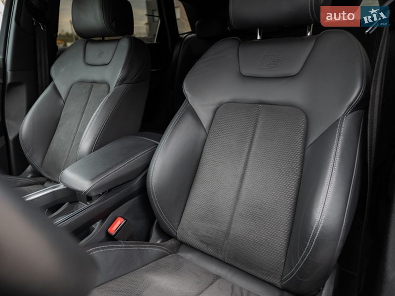 Позашляховик / Кросовер Audi e-tron 2021 в Львові