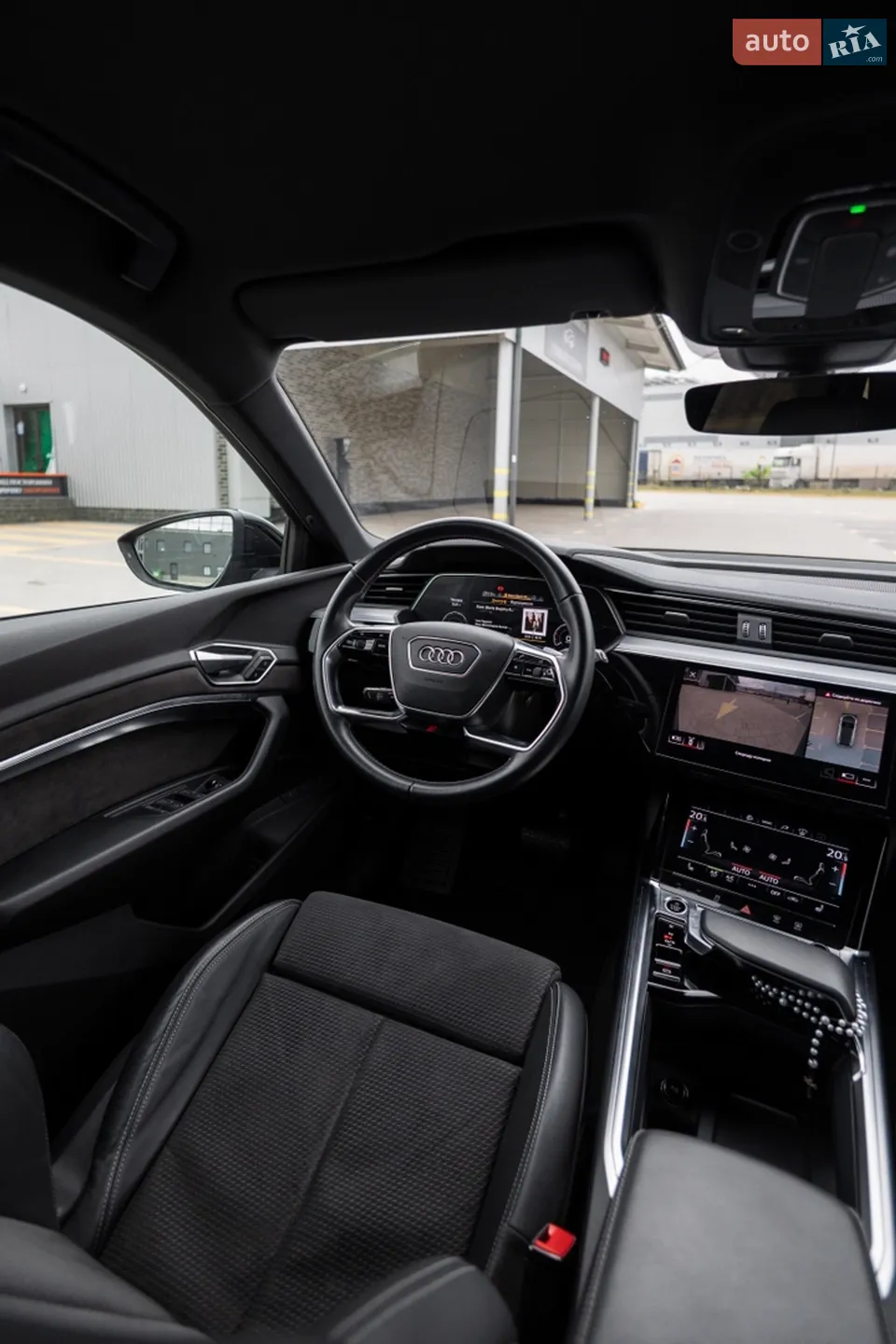 2021 Audi e-tron - мініатюра 43