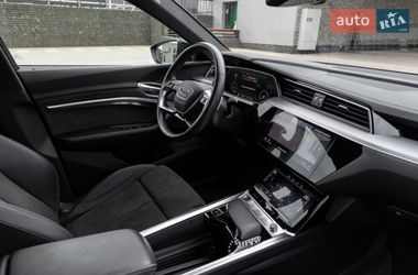Внедорожник / Кроссовер Audi e-tron 2021 в Львове