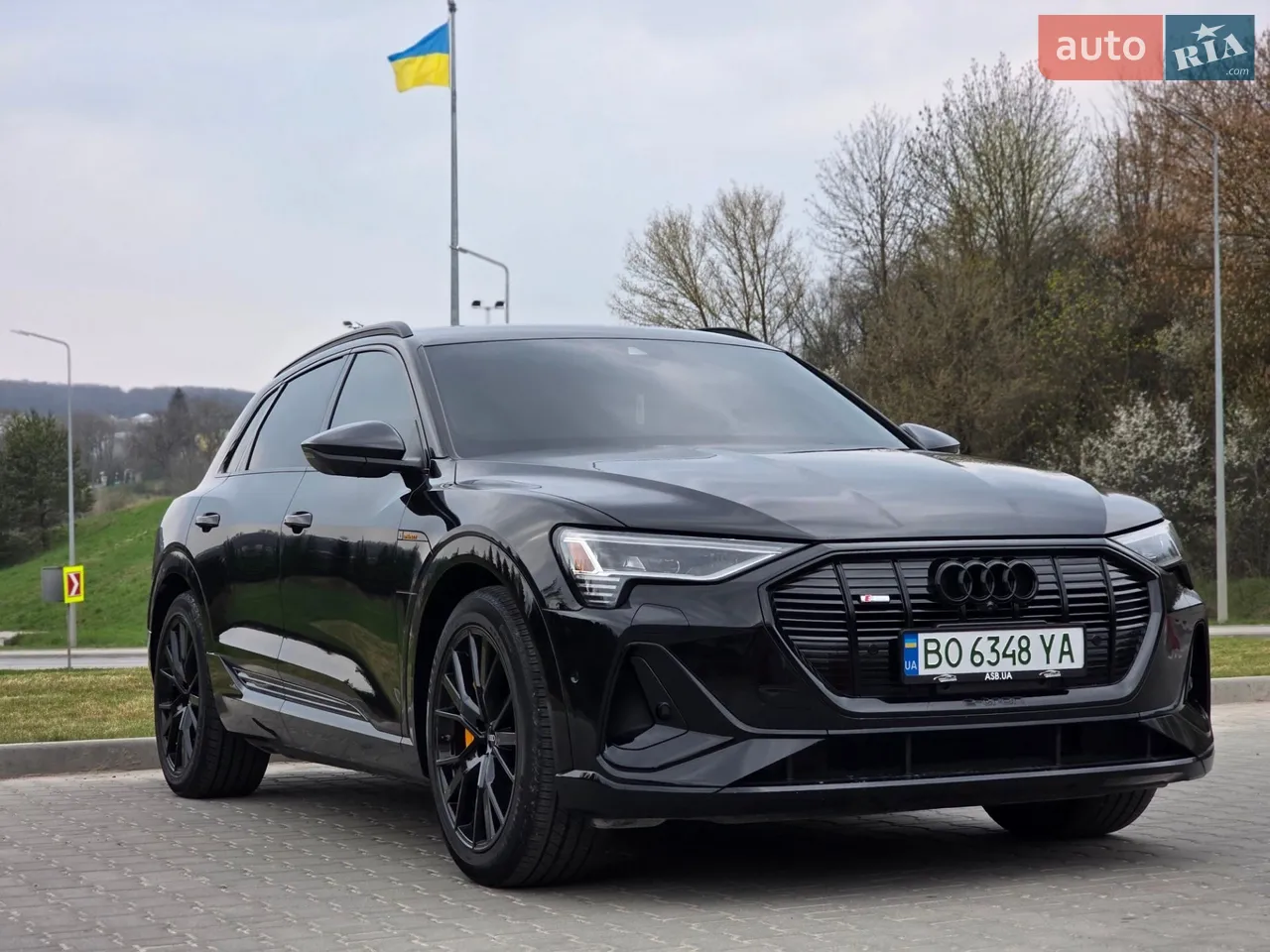 2020 Audi e-tron - мініатюра 18