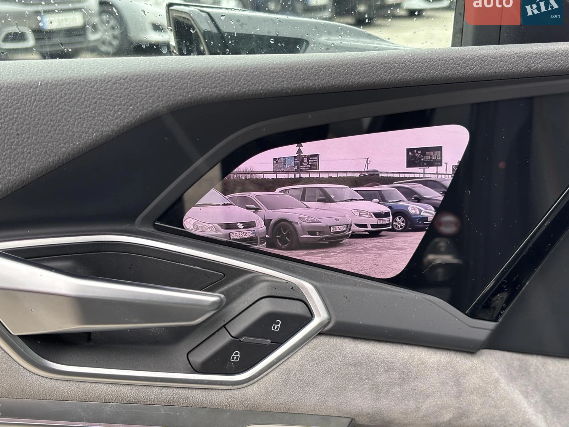 2021 Audi e-tron - мініатюра 19