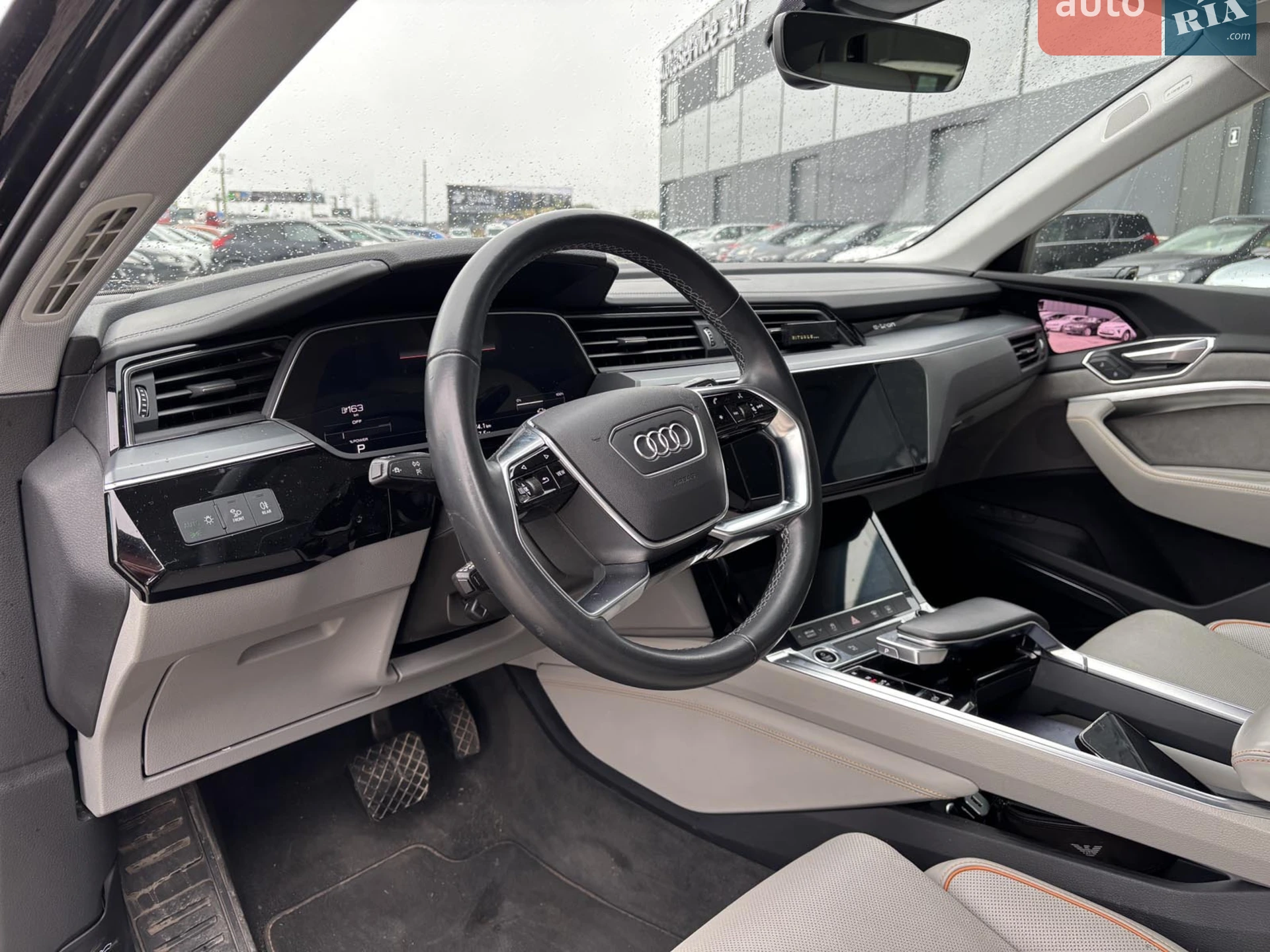 2021 Audi e-tron - мініатюра 20