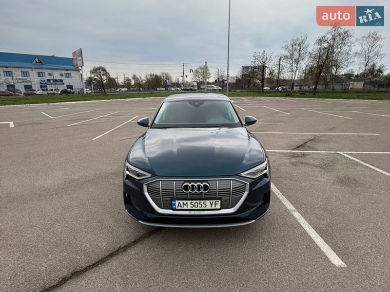 Внедорожник / Кроссовер Audi e-tron 2021 в Житомире