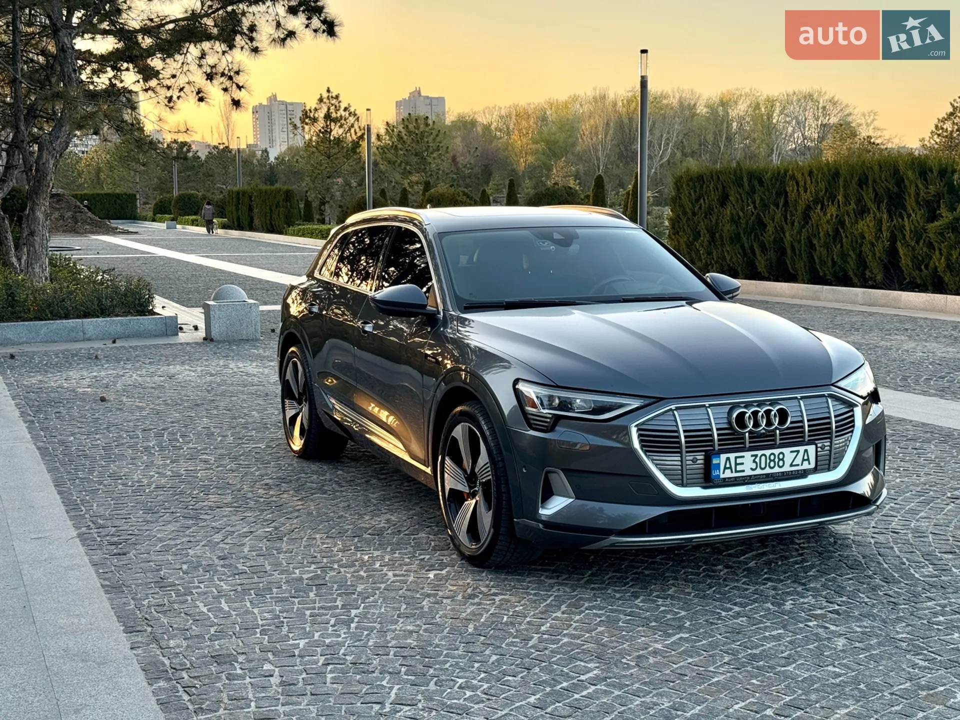 2019 Audi e-tron - мініатюра 26