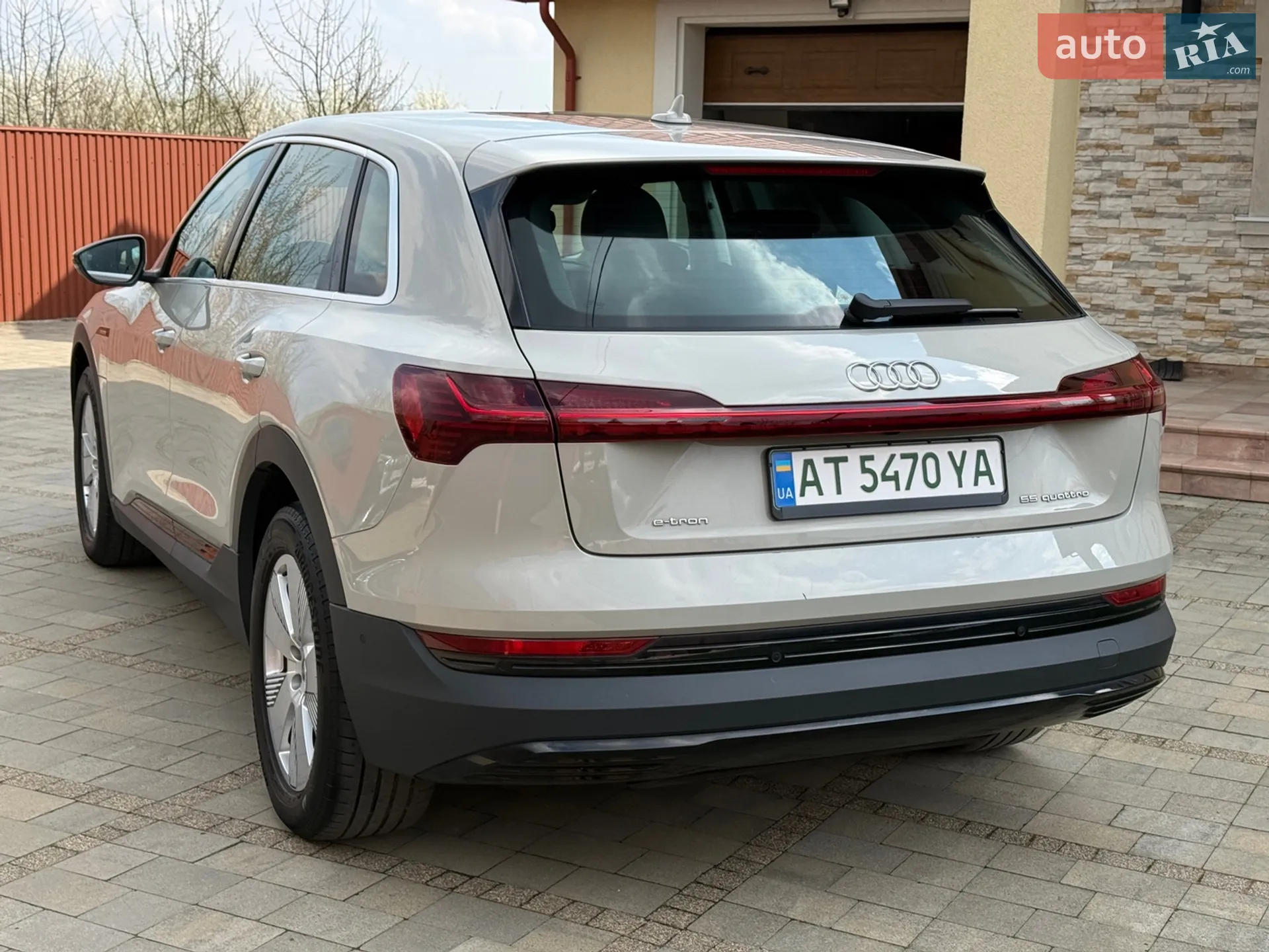 2020 Audi e-tron - мініатюра 4