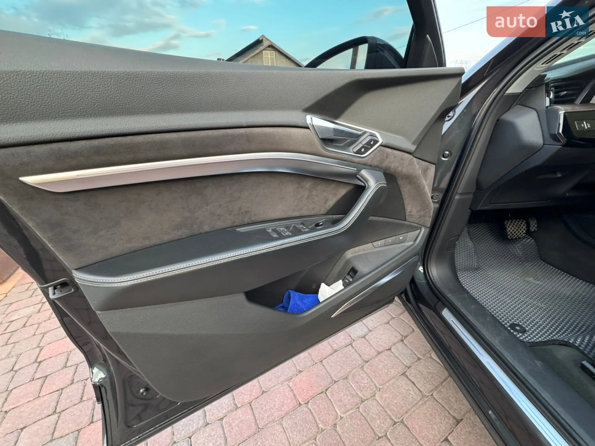 2019 Audi e-tron - мініатюра 29