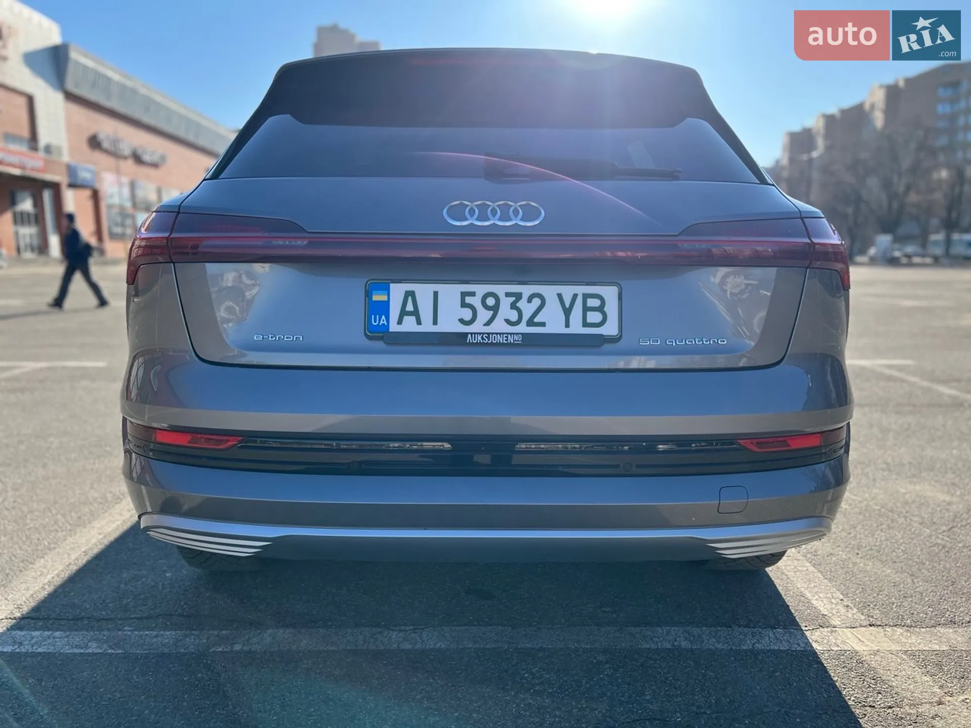 2020 Audi e-tron - мініатюра 8
