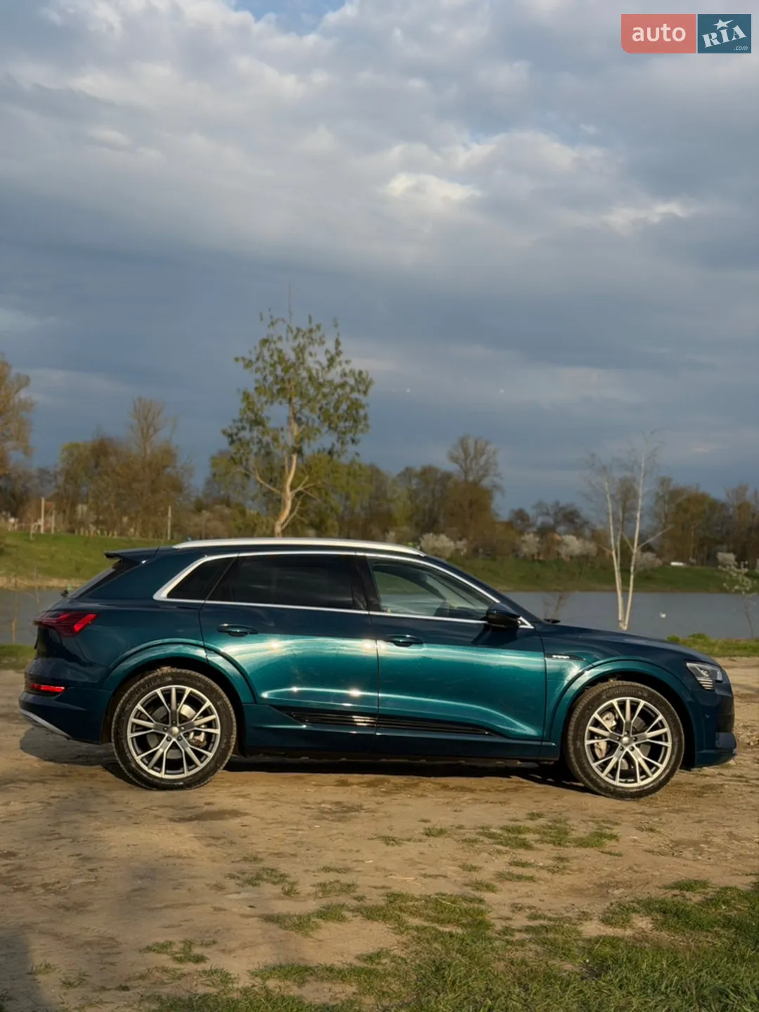 2019 Audi e-tron - мініатюра 6