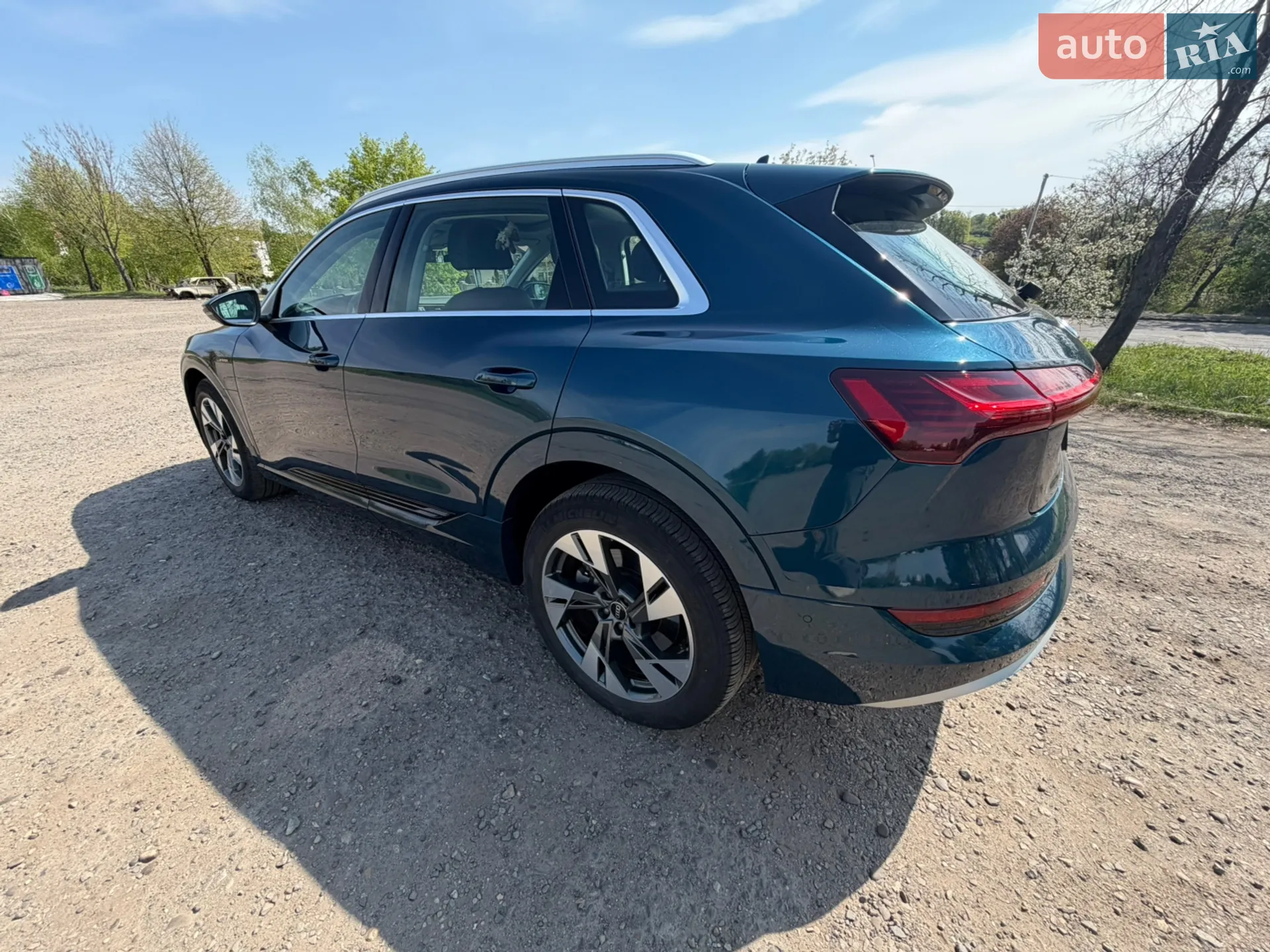 2020 Audi e-tron - мініатюра 3