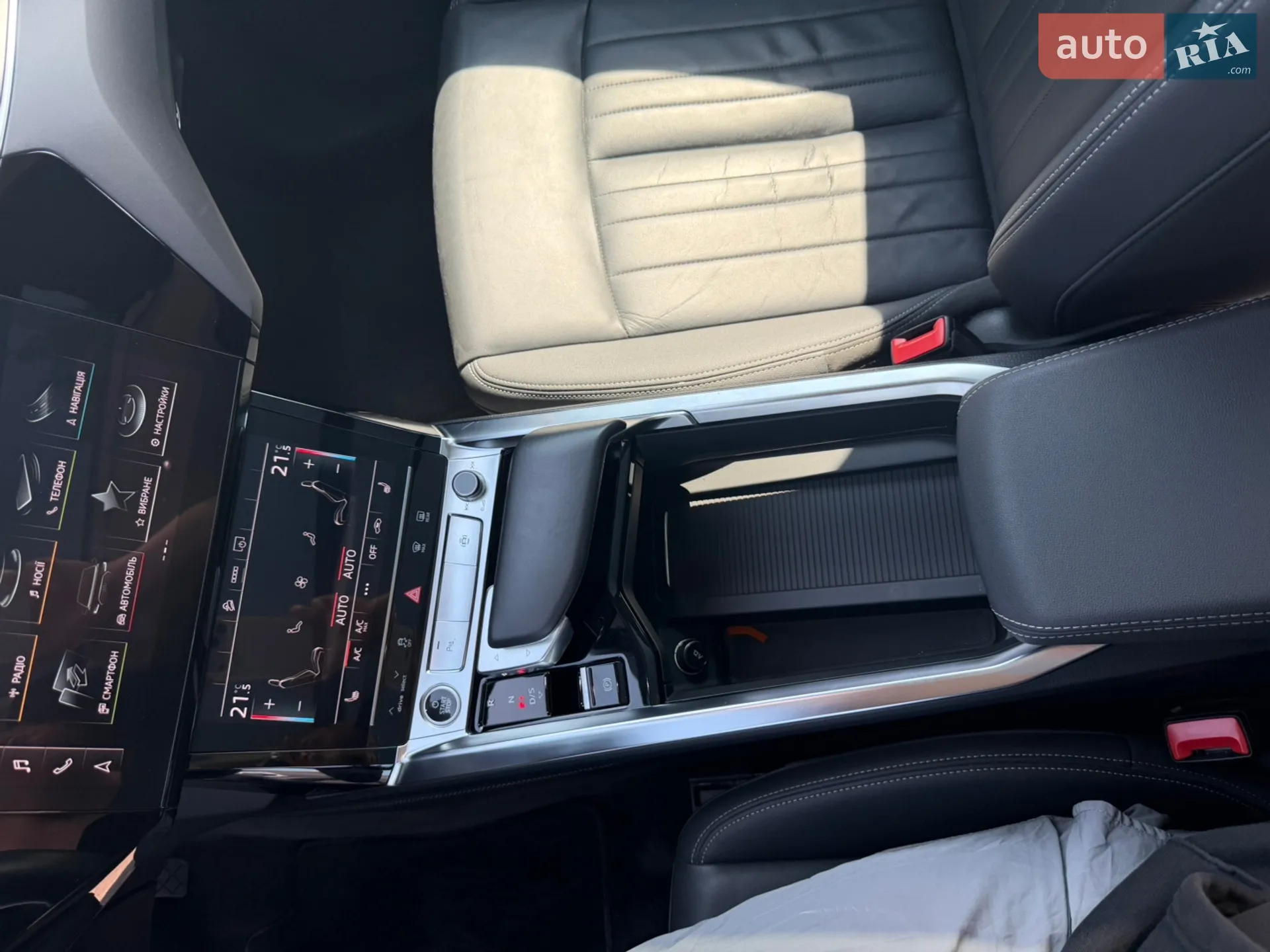 2020 Audi e-tron - мініатюра 12