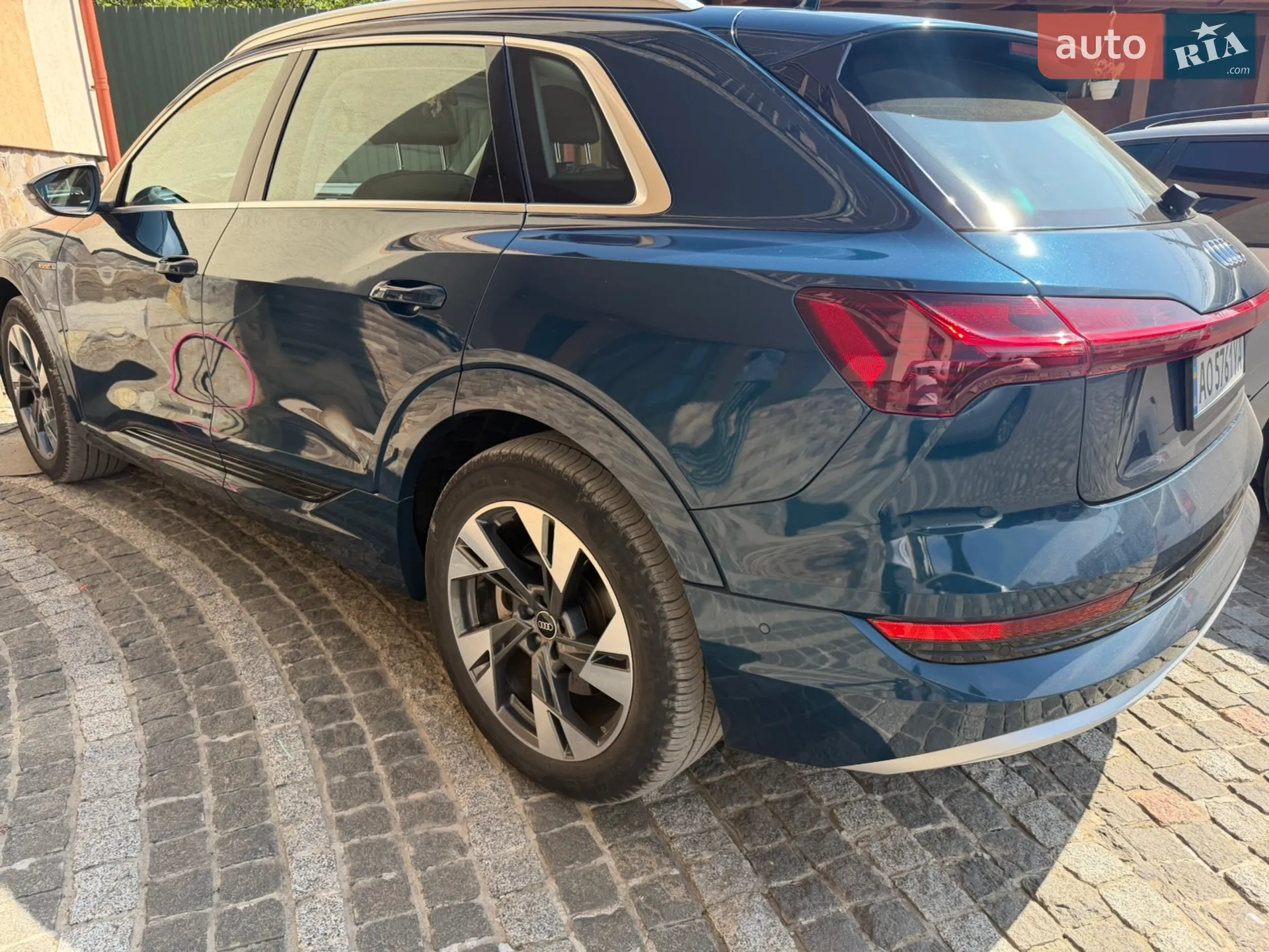 2020 Audi e-tron - мініатюра 5