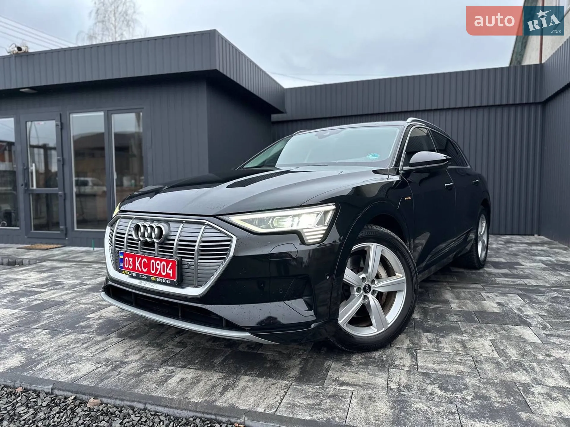 2020 Audi e-tron - мініатюра 3