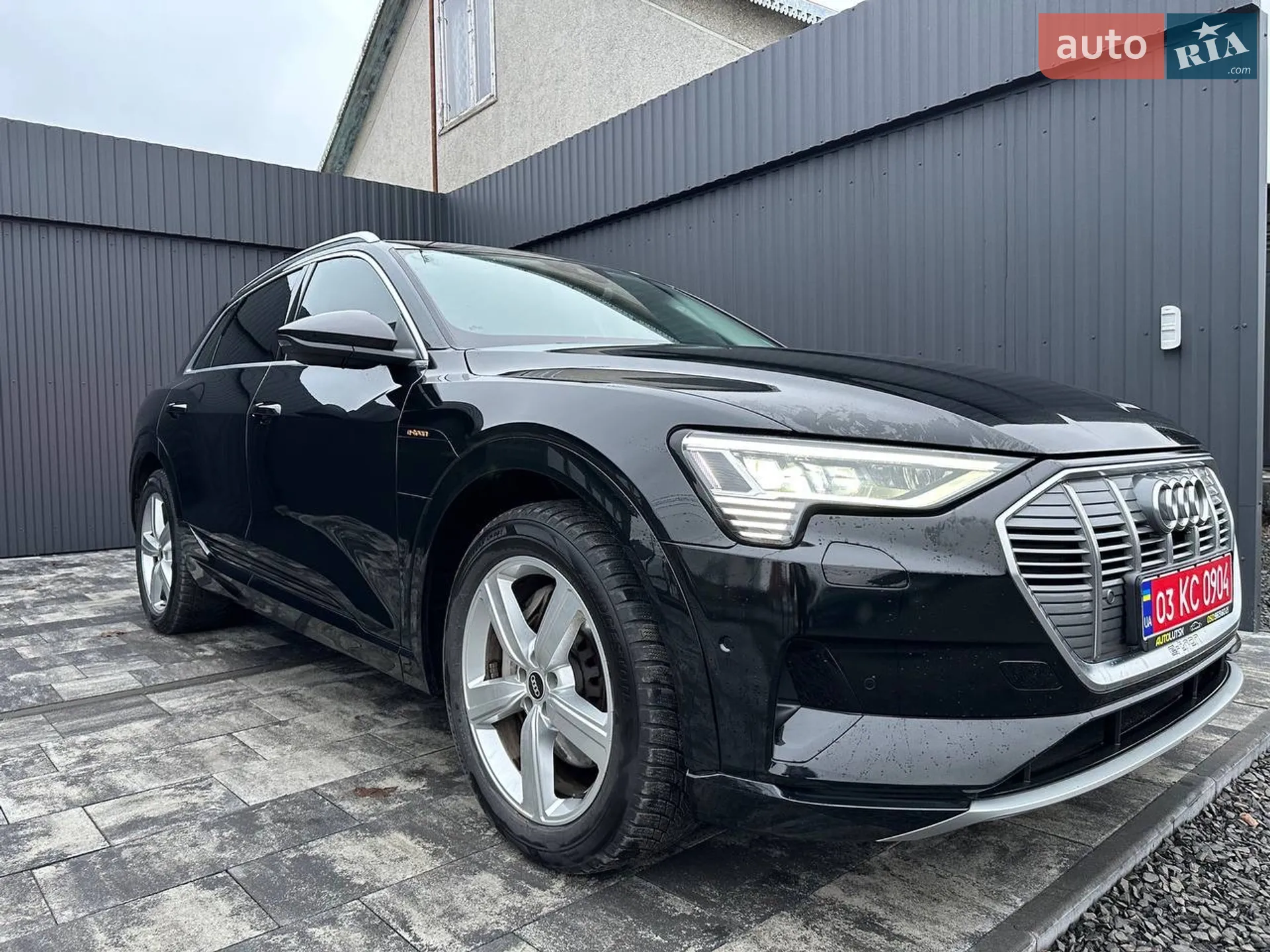 2020 Audi e-tron - мініатюра 10