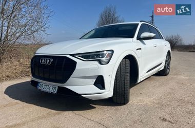Позашляховик / Кросовер Audi e-tron 2020 в Вінниці