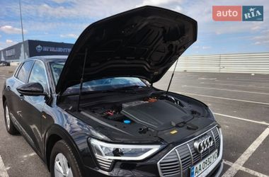 Внедорожник / Кроссовер Audi e-tron 2021 в Львове