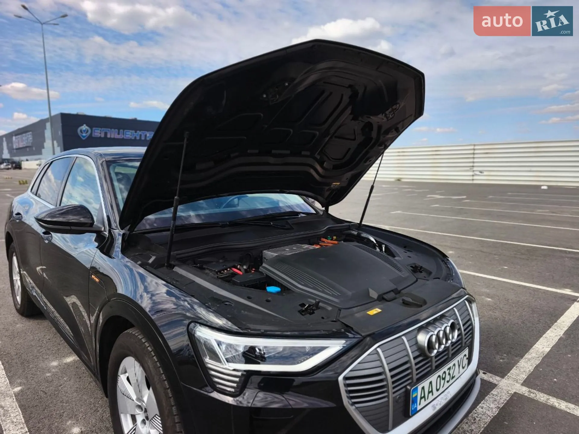 2021 Audi e-tron - мініатюра 19