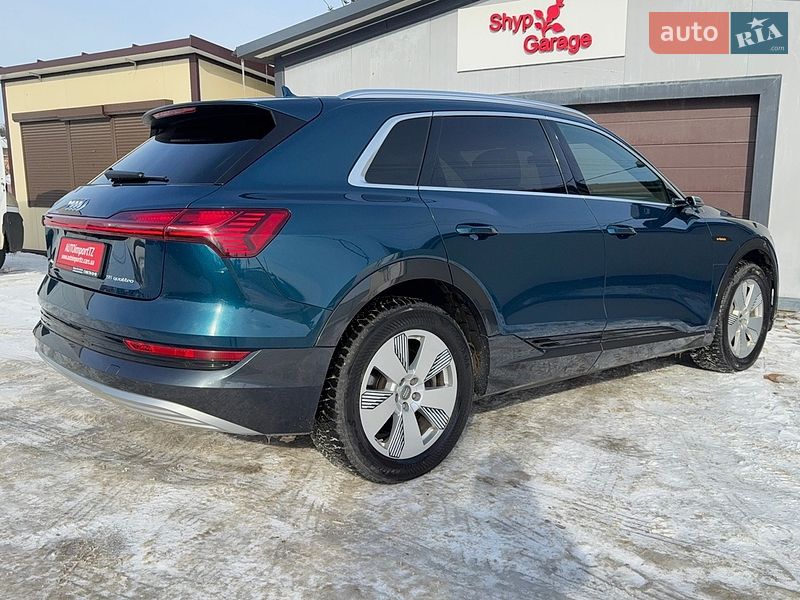 Внедорожник / Кроссовер Audi e-tron 2020 в Львове