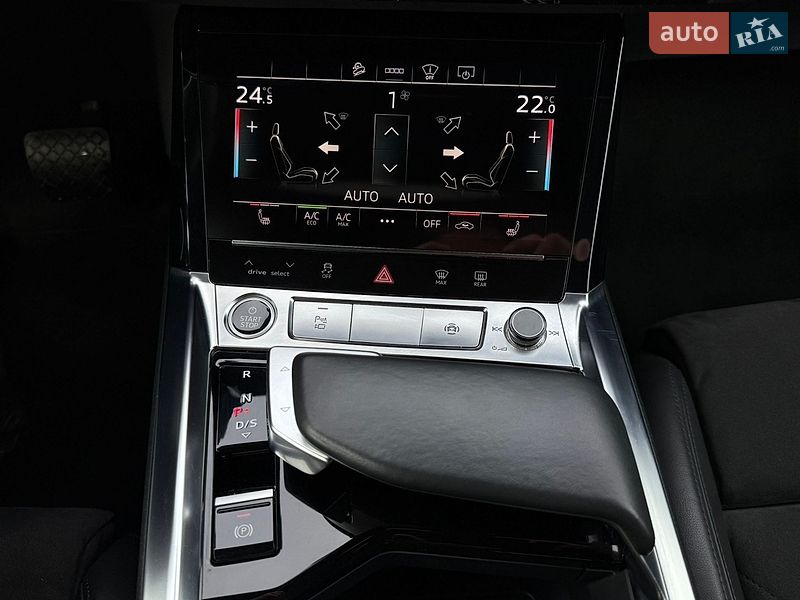 Внедорожник / Кроссовер Audi e-tron 2020 в Львове