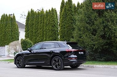 Внедорожник / Кроссовер Audi e-tron 2022 в Киеве