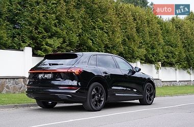 Внедорожник / Кроссовер Audi e-tron 2022 в Киеве