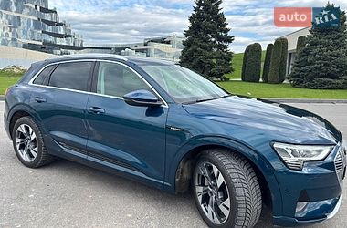 Внедорожник / Кроссовер Audi e-tron 2019 в Днепре