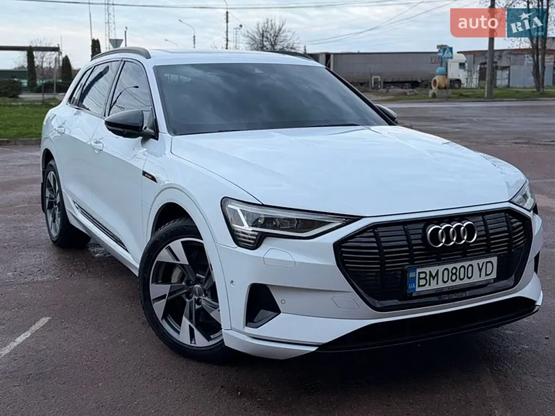 Audi e-tron 2019