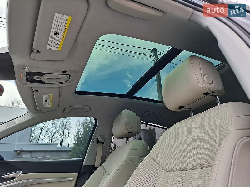 Внедорожник / Кроссовер Audi e-tron 2021 в Киеве