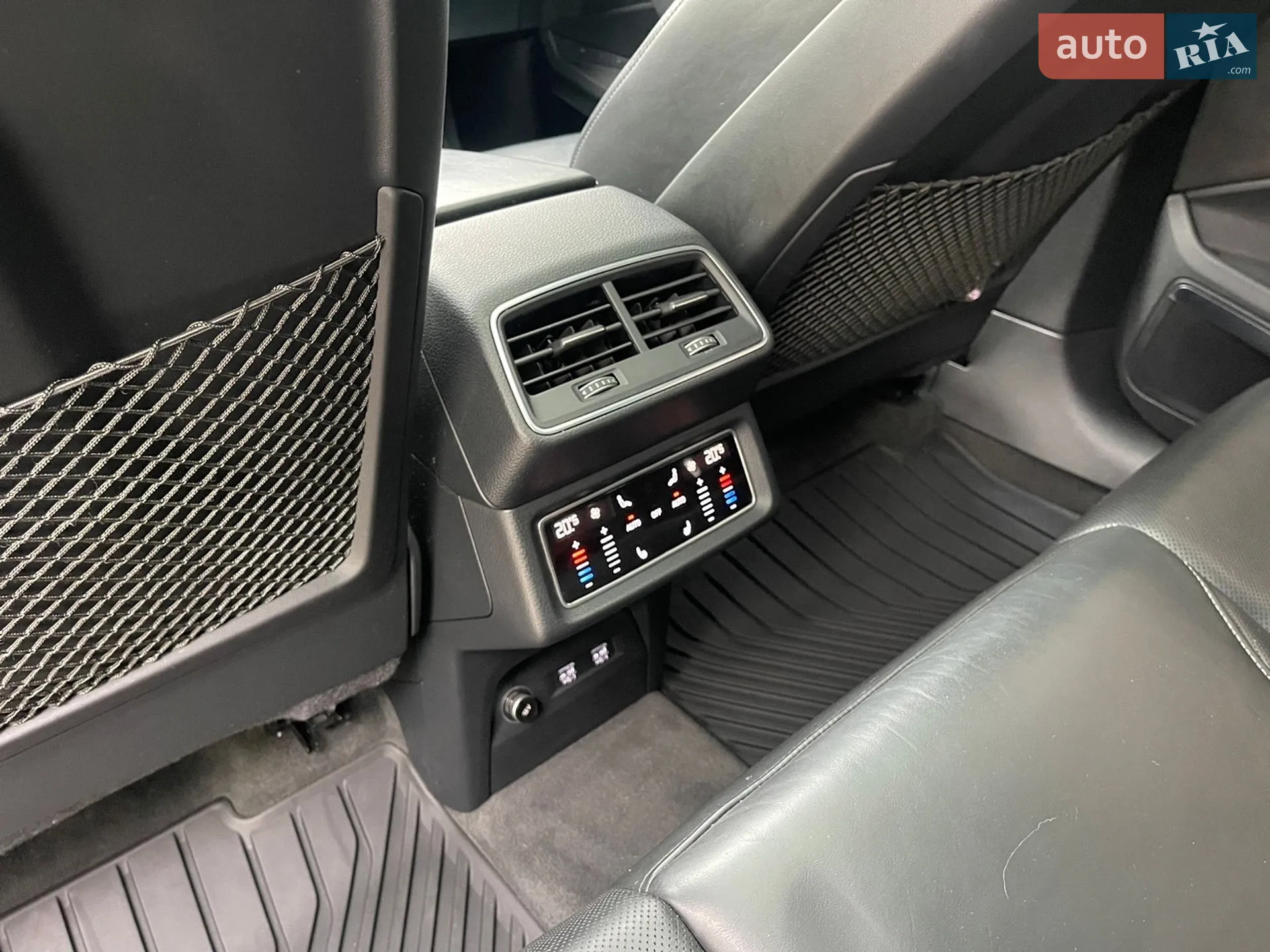 2019 Audi e-tron - мініатюра 39