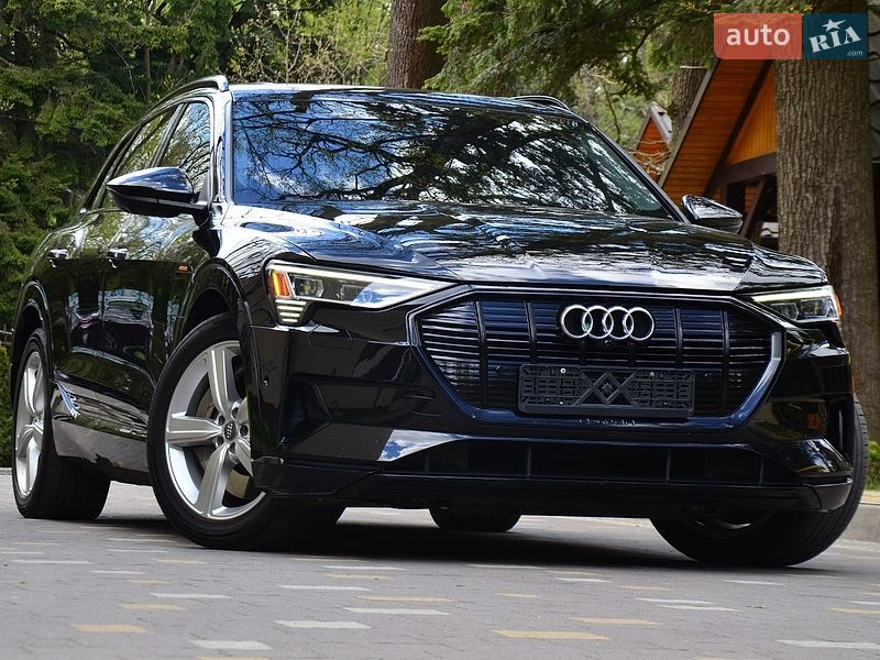 Внедорожник / Кроссовер Audi e-tron 2019 в Трускавце