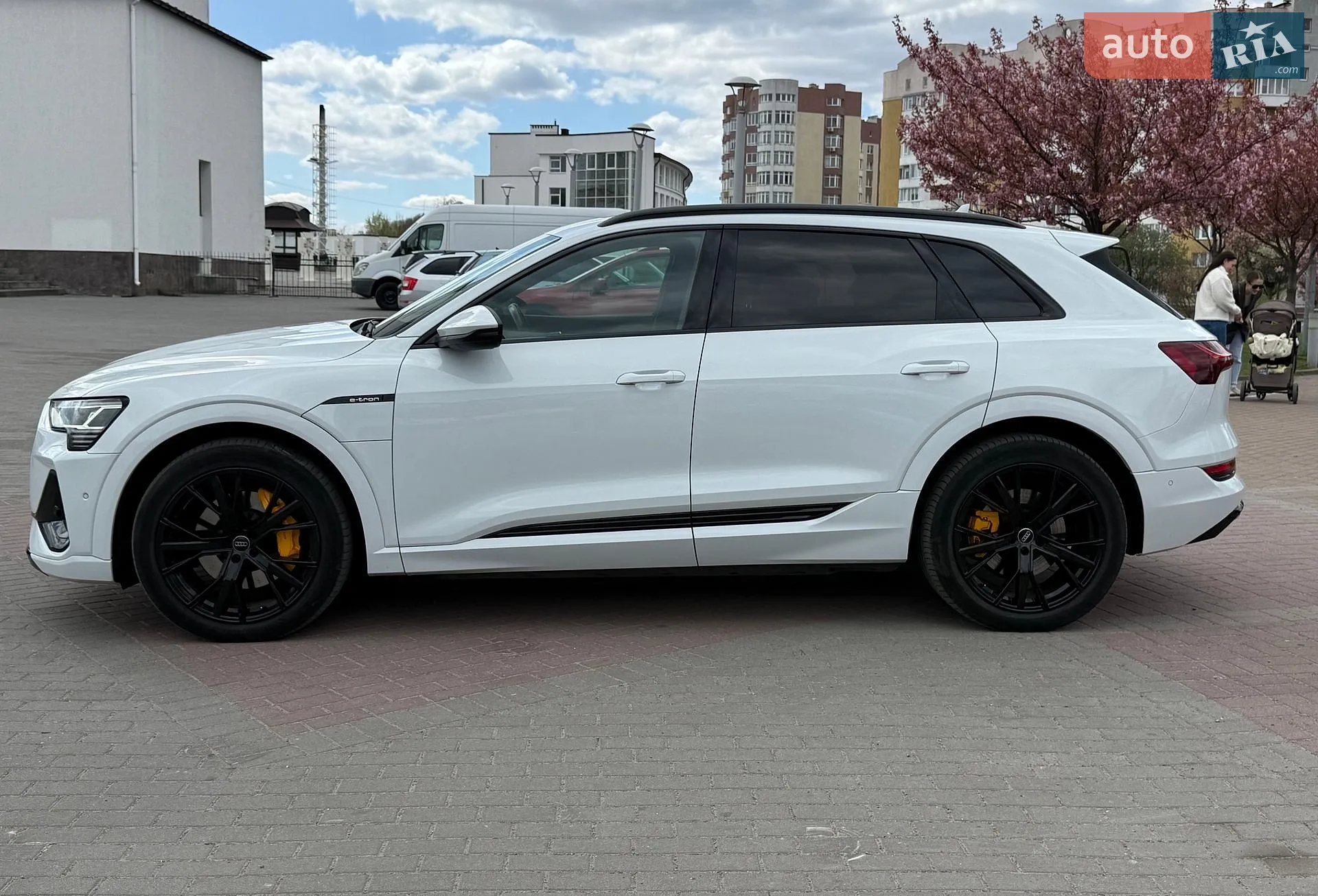 2019 Audi e-tron - мініатюра 5