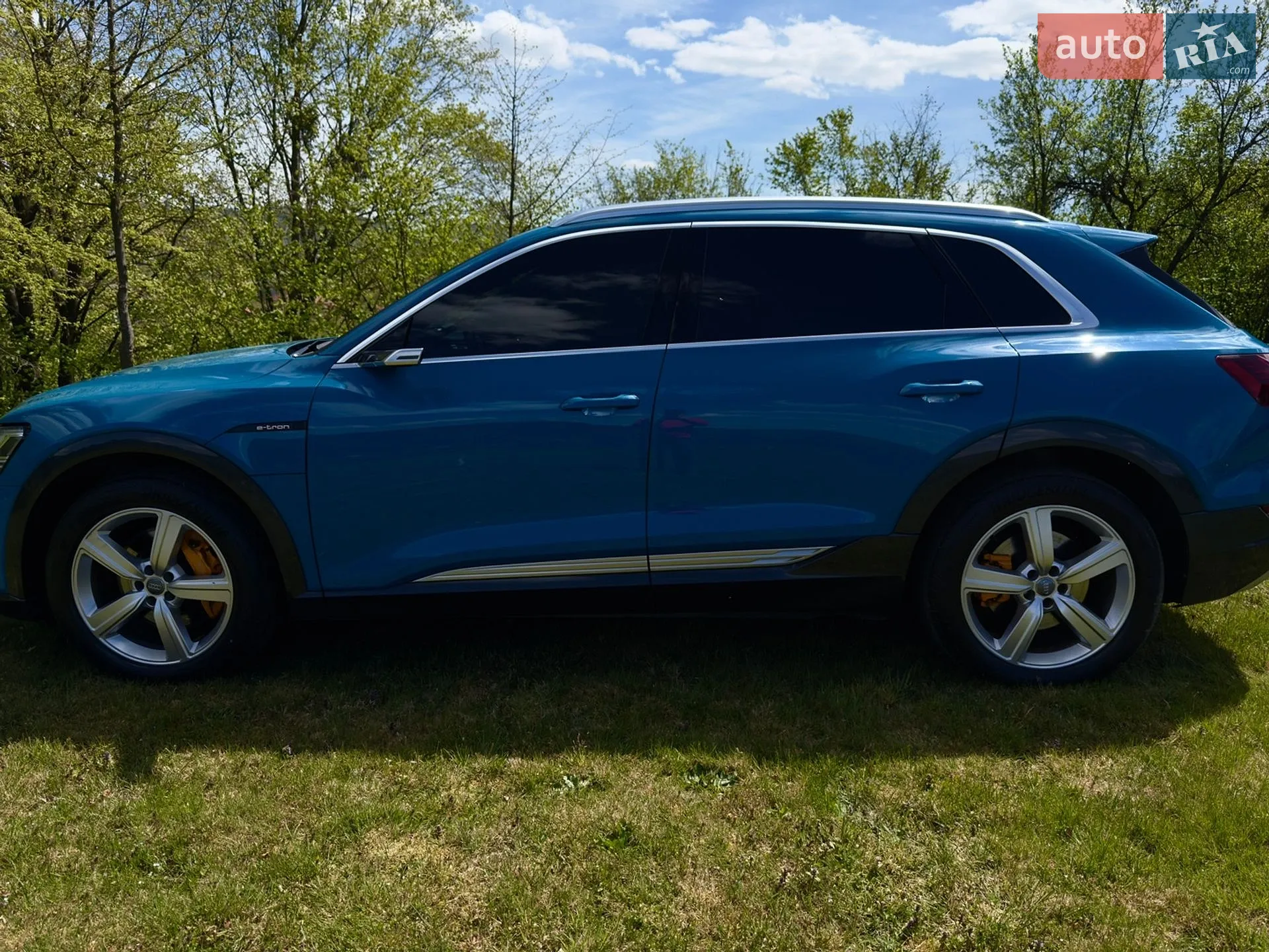 2019 Audi e-tron - мініатюра 8
