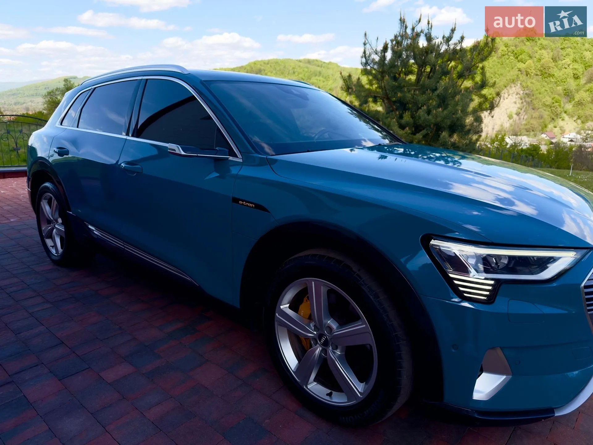 2019 Audi e-tron - мініатюра 12