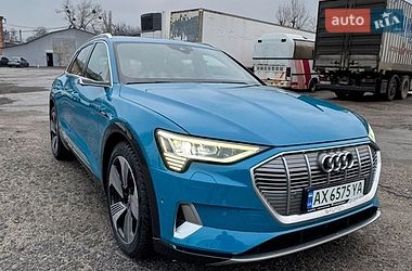 Внедорожник / Кроссовер Audi e-tron 2019 в Харькове