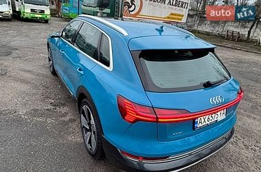 Внедорожник / Кроссовер Audi e-tron 2019 в Харькове