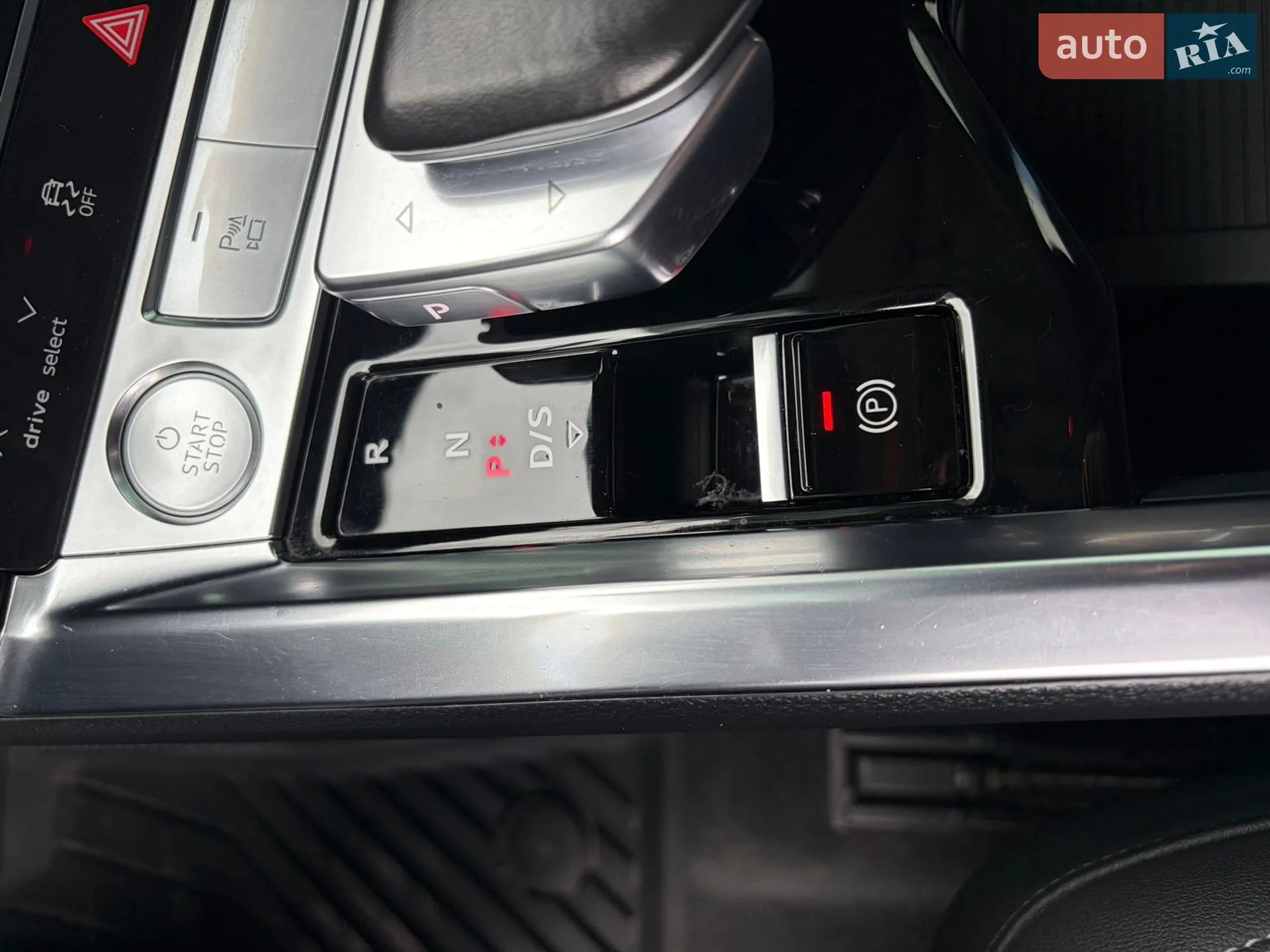 2019 Audi e-tron - мініатюра 34
