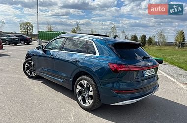 Внедорожник / Кроссовер Audi e-tron 2019 в Днепре