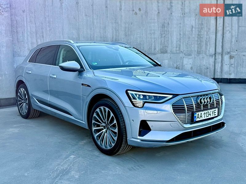 Audi e-tron 2021